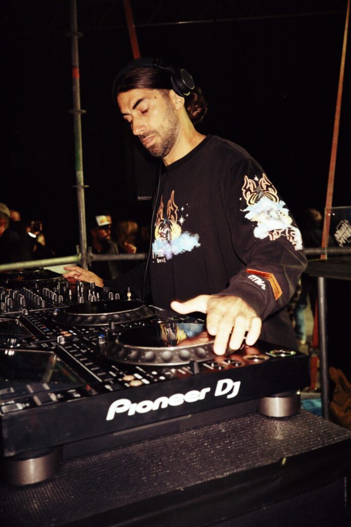 r001-013-scaled-e1759491623226-683×1024